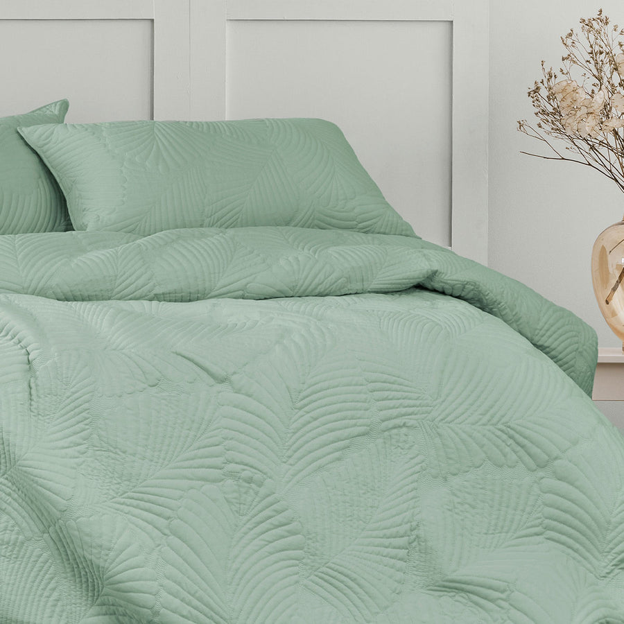 Ardor Quilt Cover Set Queen - Molly Palm Green Quilted Tropical Design - SuperSaverAU - view 1