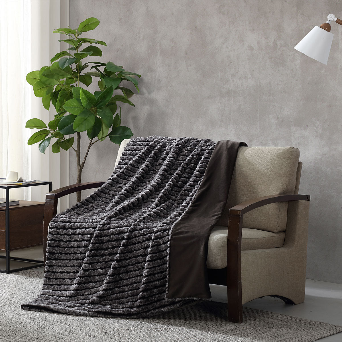Ardor Cole Ash Striped Faux Fur Throw Rug – 130 x 170cm
