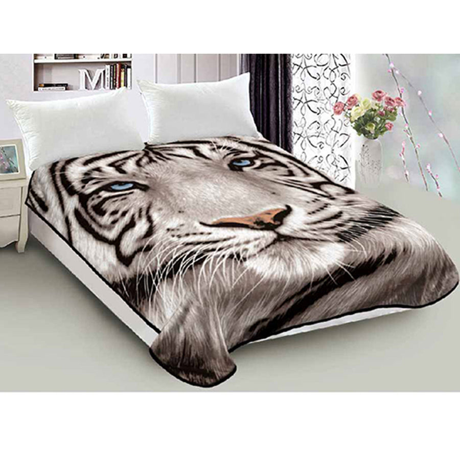 800GSM Luxury Reversible Animal Pattern Mink Blanket Queen 200 x 240 cm - Blue-eyed Tiger - SuperSaverAU - view 1