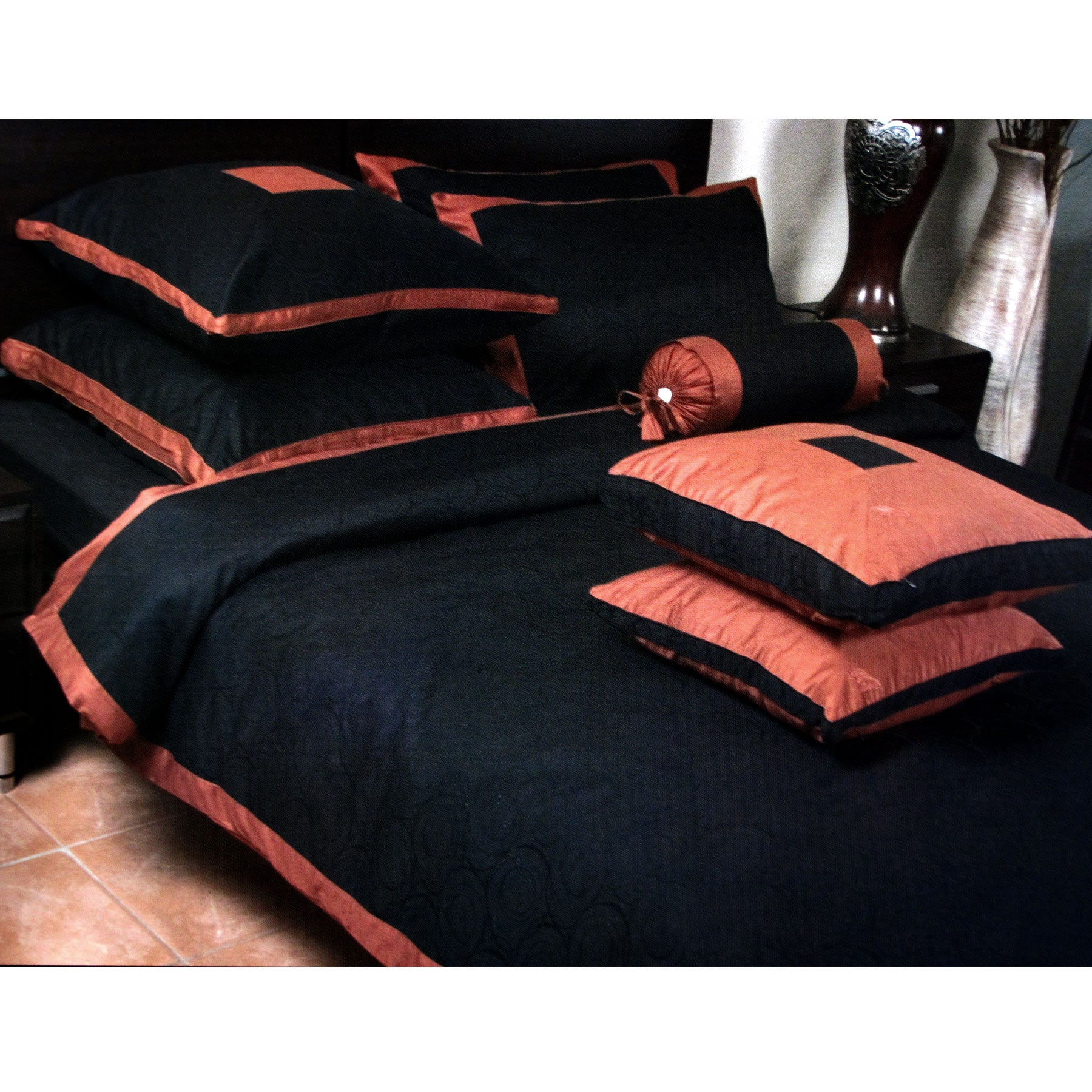 Chameleon Bedwear Venucci Quilt Cover Set - Queen, Circular Jacquard, Pure Cotton - SuperSaverAU - view 1