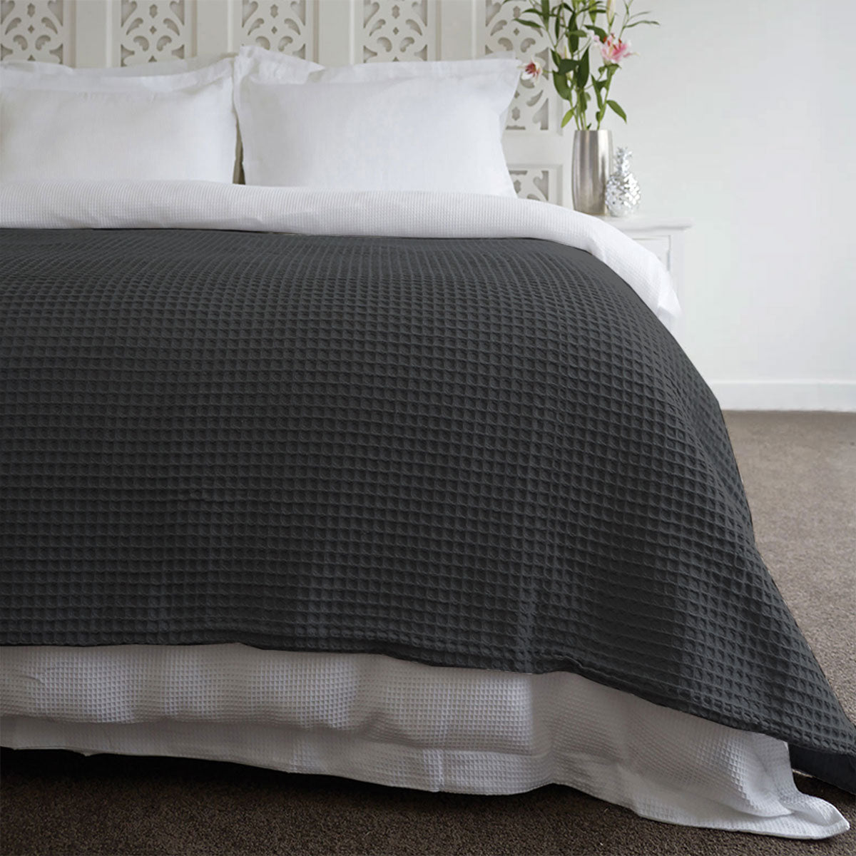 Jenny Mclean Ardent Premium Super Soft Cotton Waffle Blanket Charcoal Queen 220x240 cm - SuperSaverAU - view 1