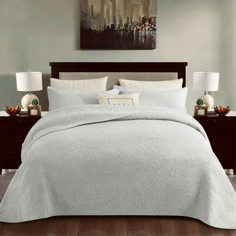 100% Cotton Lightly Quilted Floral Coverlet Set - White - Queen Size - SuperSaverAU - view 1