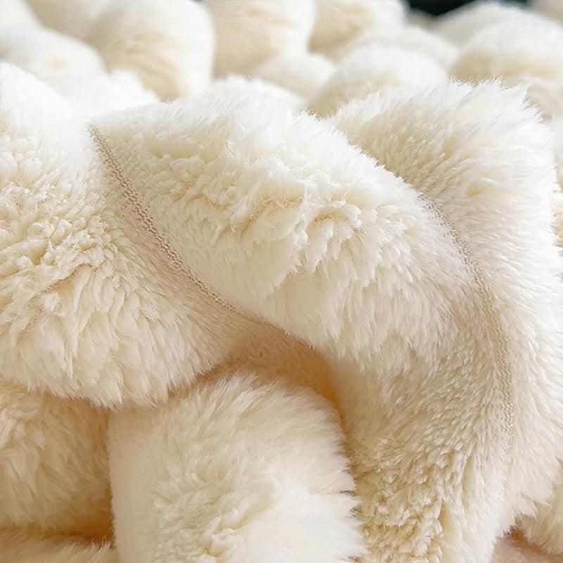 Premium Plush Throw Blanket – Khaki 150 x 200cm, Dual-Sided Texture
