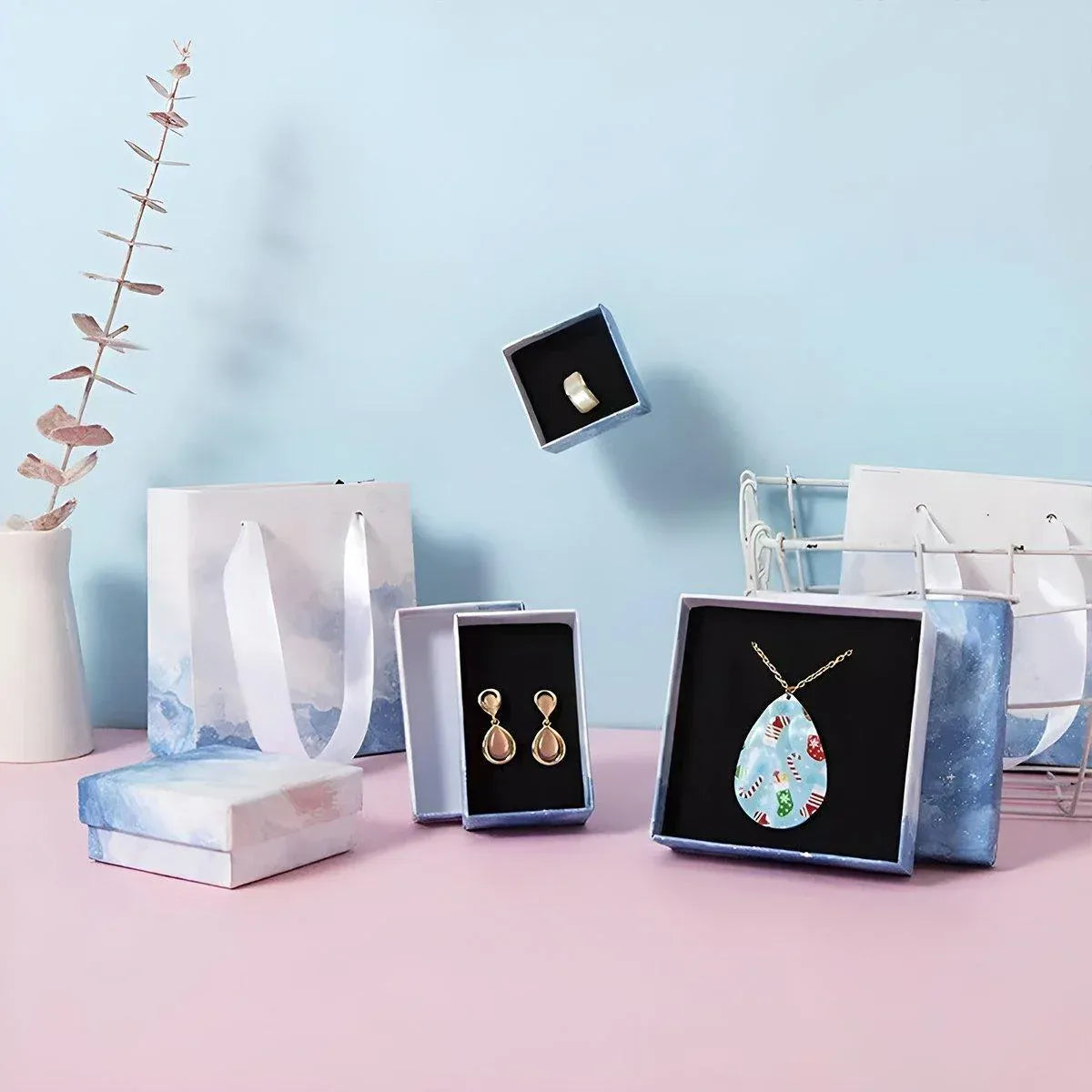 Premium 20 Pack Cloud Jewellery Display Boxes 5x5x3cm