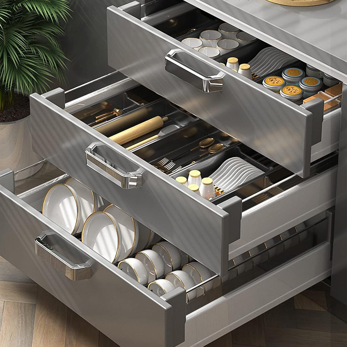 Premium Aluminium Cutlery Tray – Black 46 x 10cm with Adjustable Divider