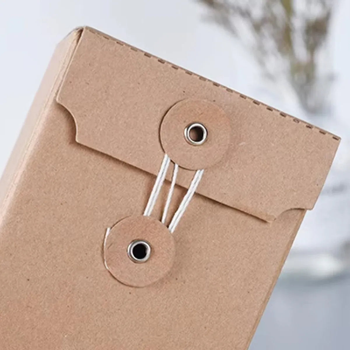 Premium 10 Pack Kraft Corrugated Gift Boxes 8x8x12cm Button String Closure