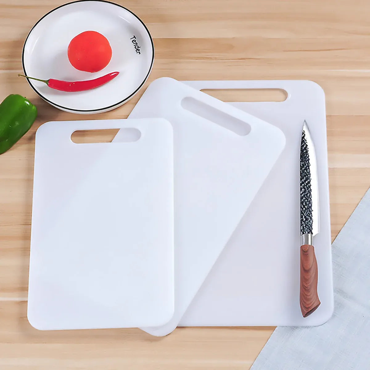 Premium Plastic Cutting Board – White 40 x 25cm with Hanging Hole