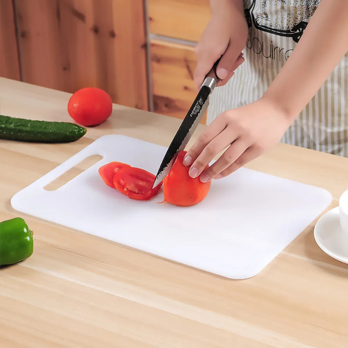 Premium Plastic Cutting Board – White 40 x 25cm with Hanging Hole