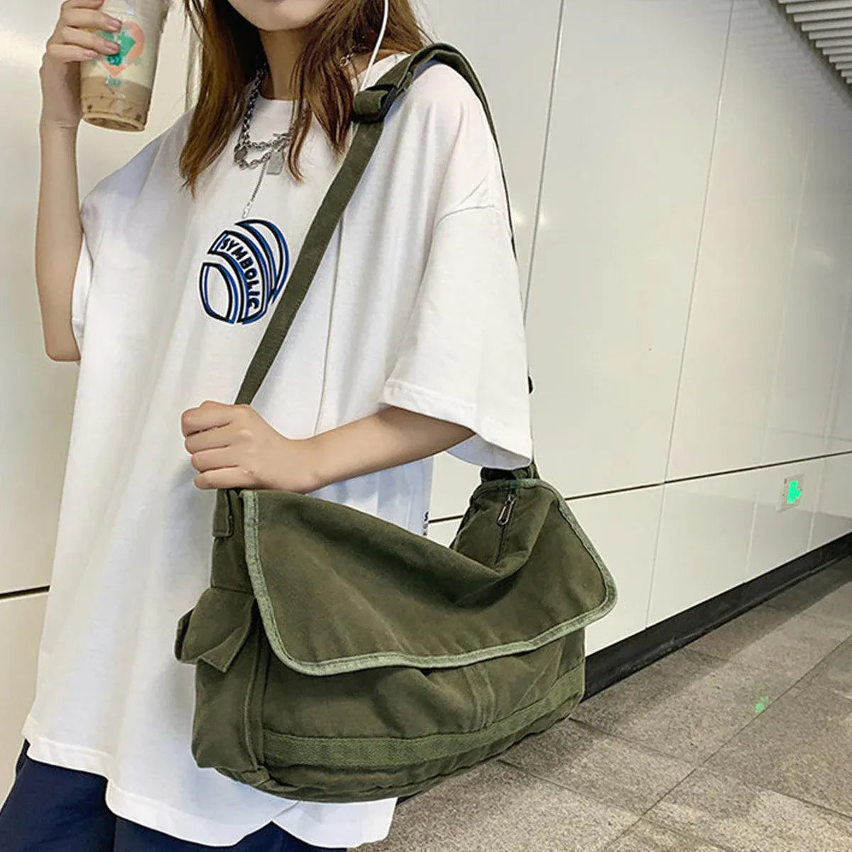 Premium Green Canvas Messenger Shoulder Bag for Work and Travel