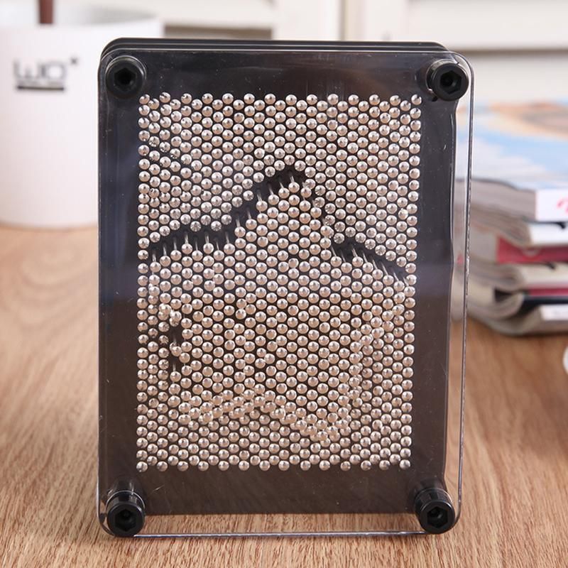 Premium 3D Metal Pin Art Board Toy – Medium 17.5 x 12.5cm