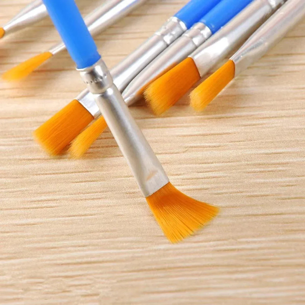 Premium Plastic Flat Tip Paint Brushes – Mixed 100 Pack