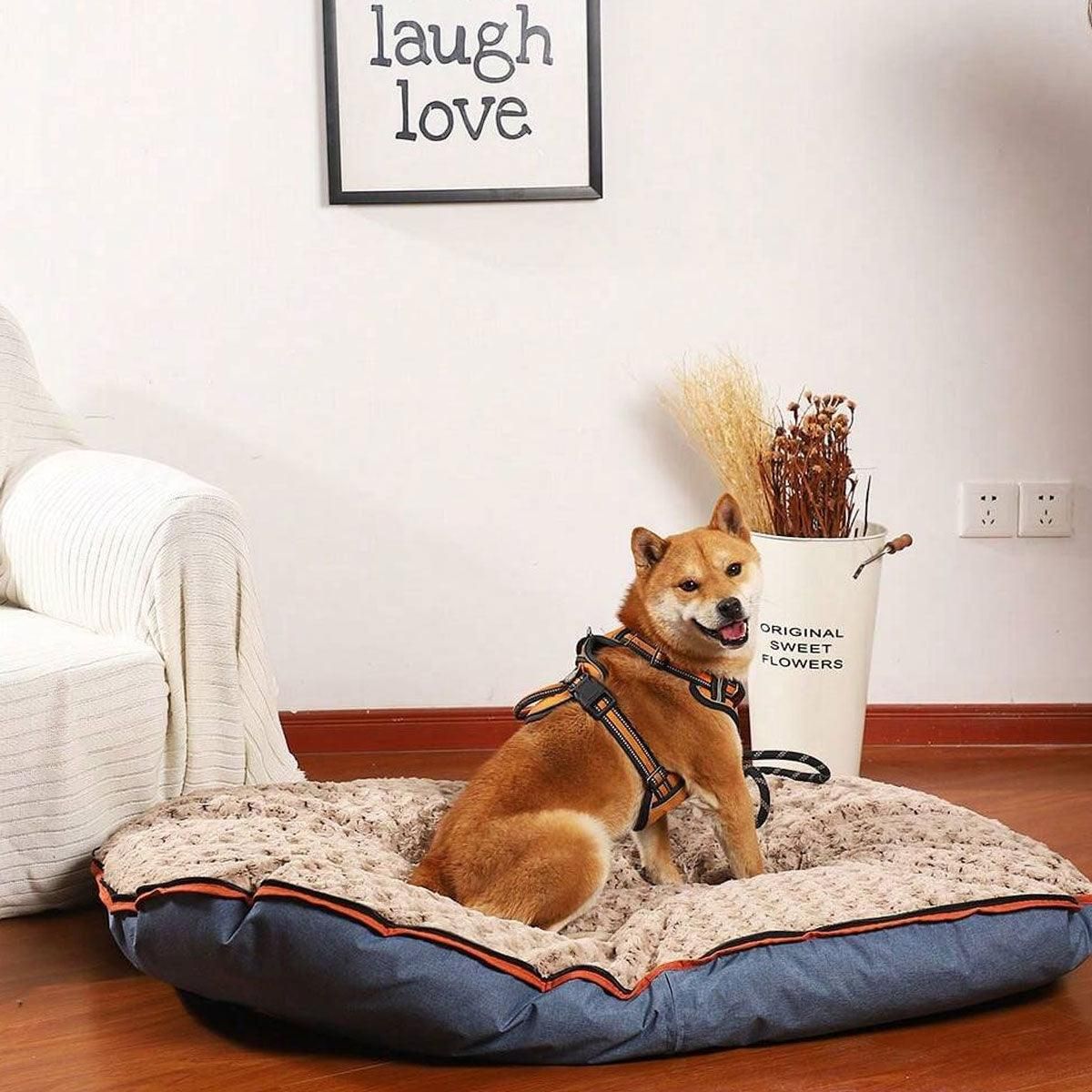 Portable Waterproof Dog Mat - Foldable Travel Bed with Zipper - Blue