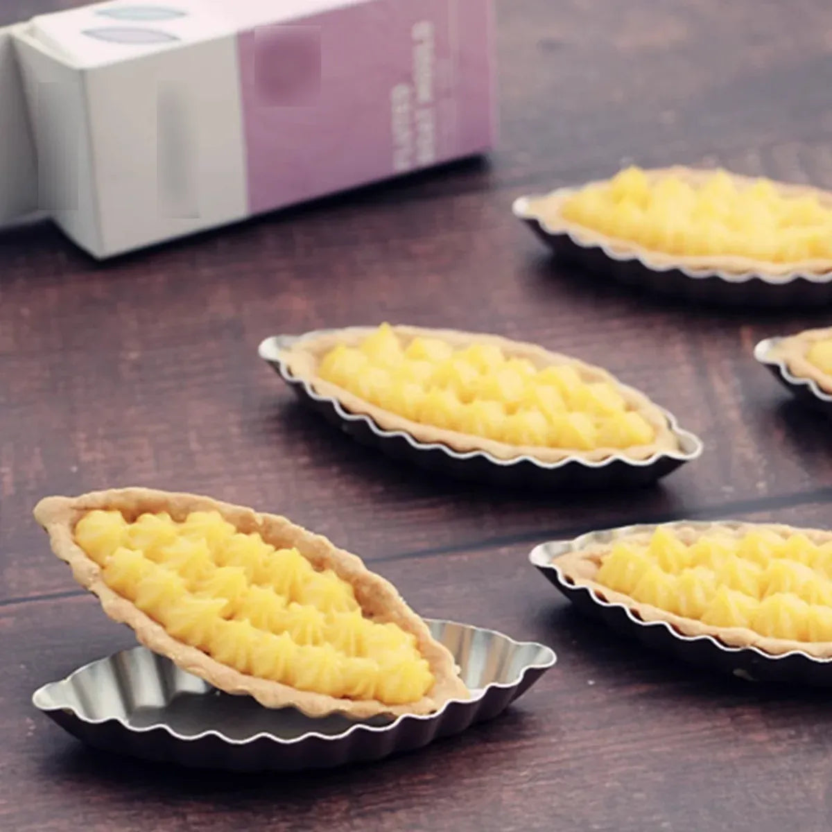 Premium Boat-Shaped Aluminium Tart Moulds – 10 Pack