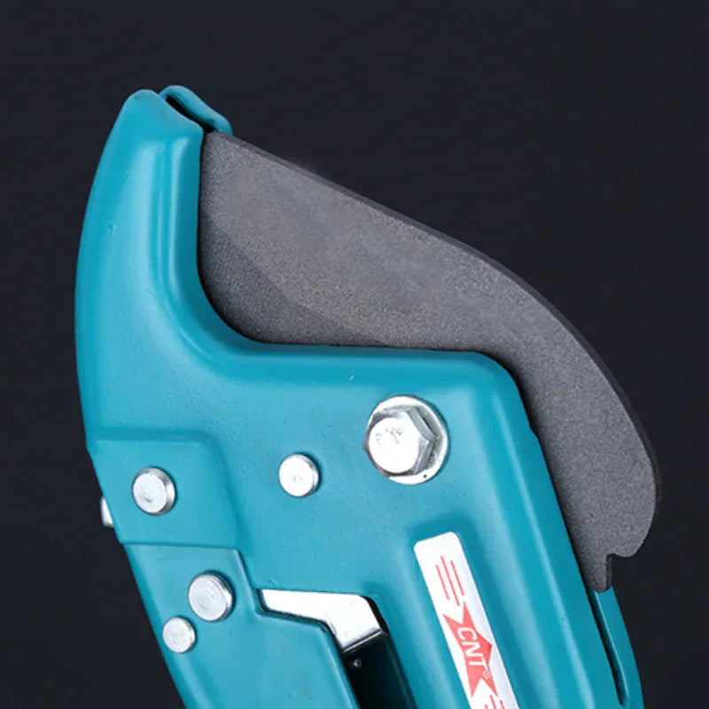 Premium Heavy Duty PVC Ratchet Pipe Cutter with SK-5 Blade - 42mm