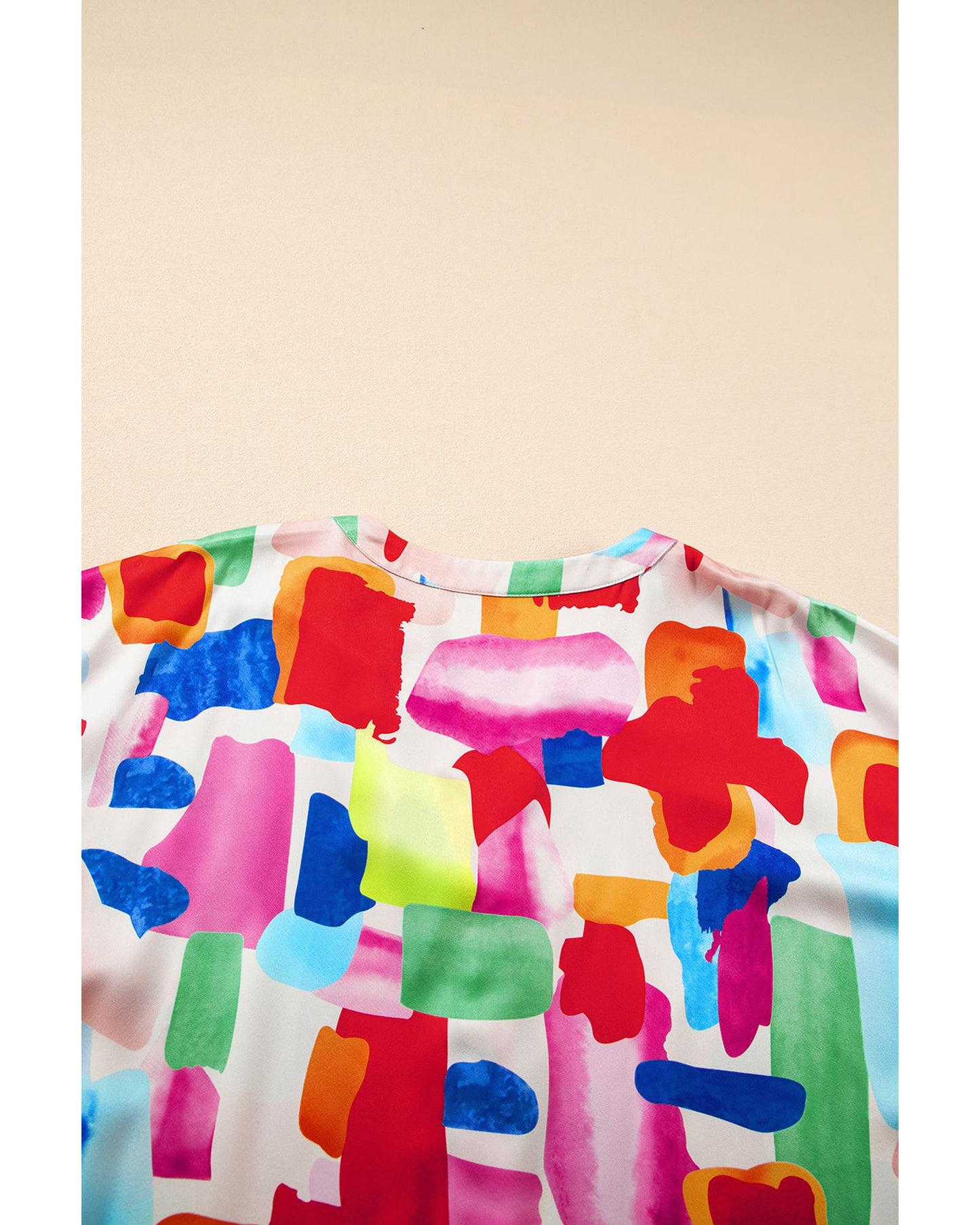 Women's Plus Size Blouse with Colorful Brush Stroke Print & Split Neck - 1X