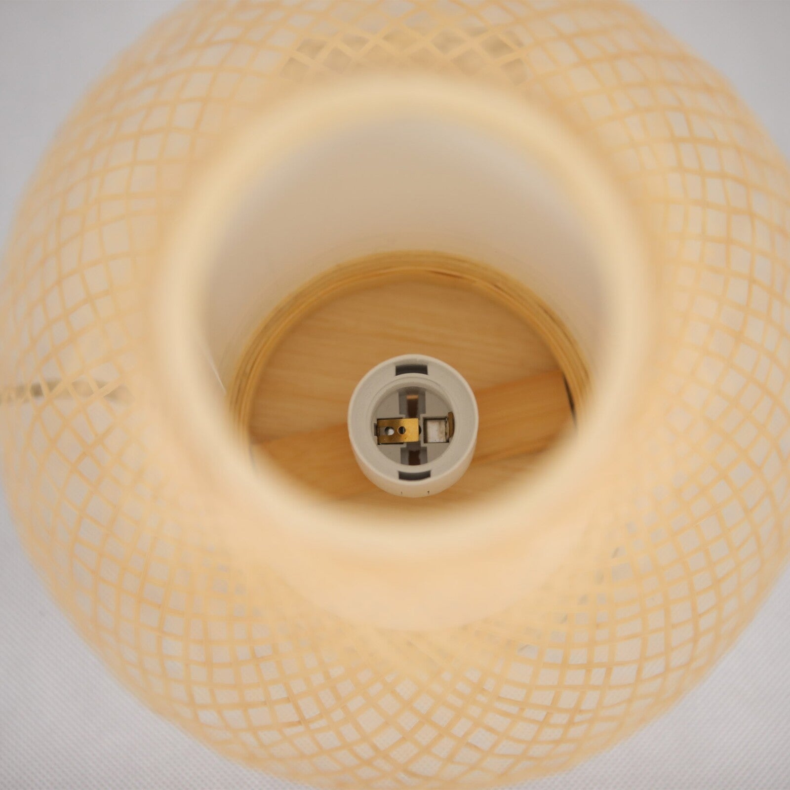 Premium Natural Woven Bamboo Oval Table Lamp - 22 x 35cm