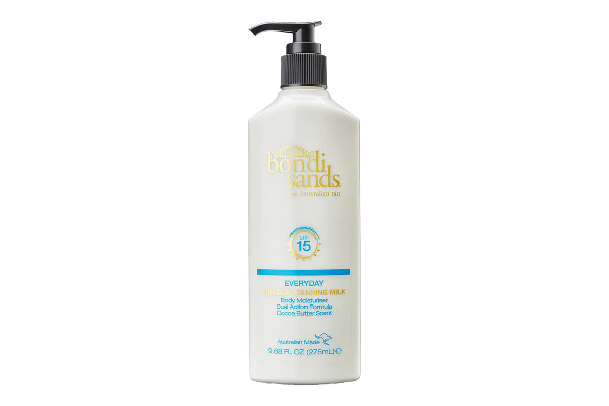 Bondi Sands Gradual Tanning Milk SPF15 275ml - Hydrating, Natural Glow, UV Protection - SuperSaverAU - view 1