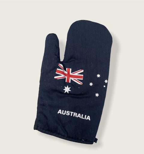 Premium Heat Resistant Oven Mitt for Baking & Microwave Use