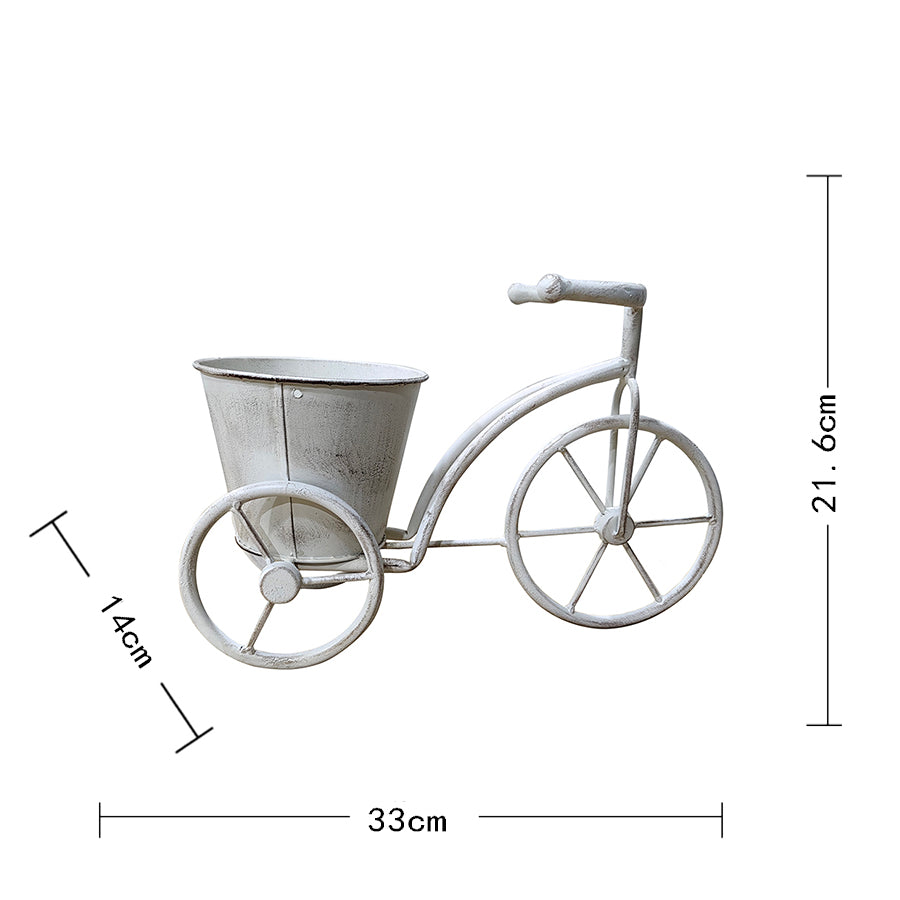 French Country Triangle w Pot Planter 21cm