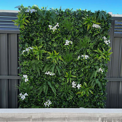 Luxury Snowy White Vertical Garden / Green Wall UV Resistant 100cm x 100cm
