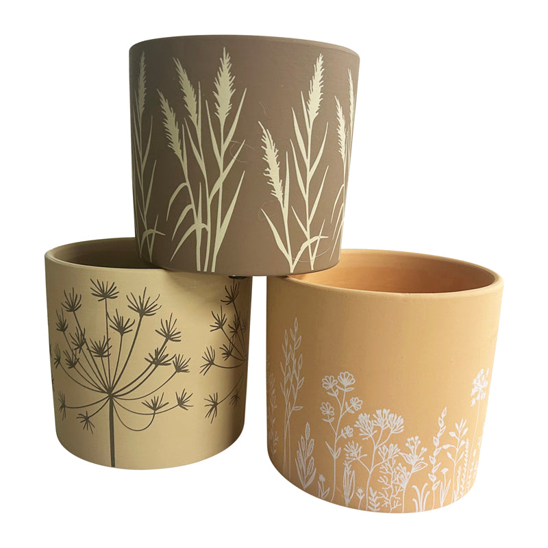 Set 3 Asst Flowergrass Design Planters w Hole + Plug 17cm