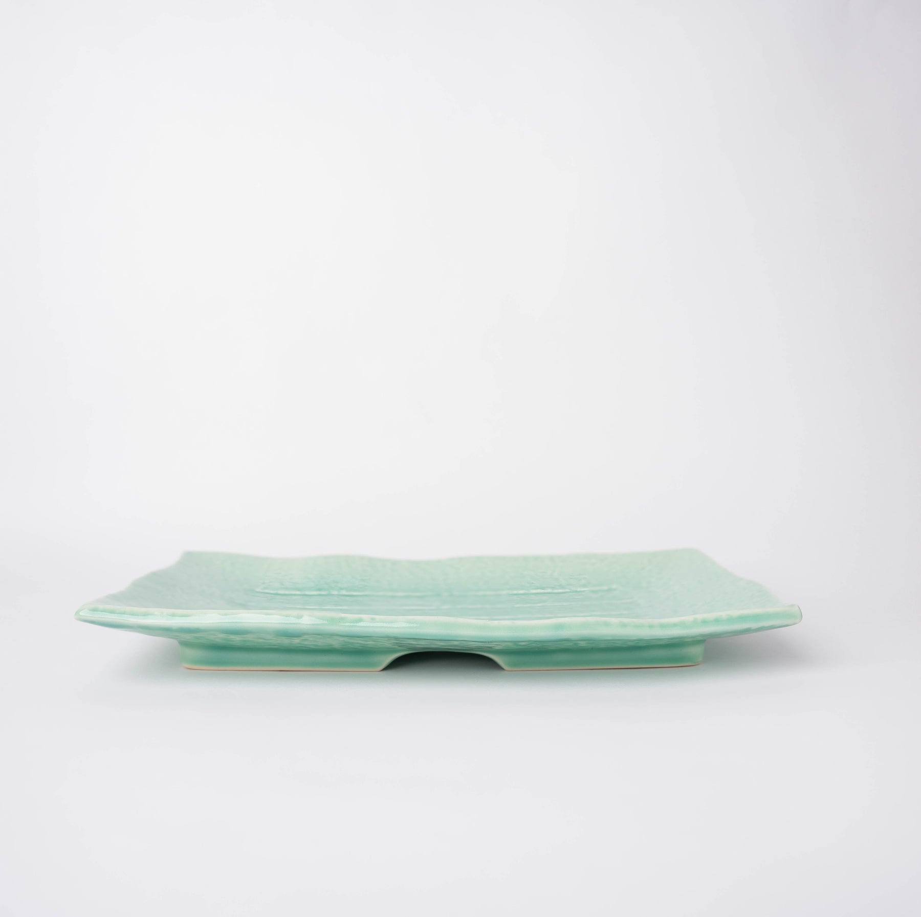 Premium 28.5cm Celadon Glaze Ceramic Serving Plate Japanese Tableware
