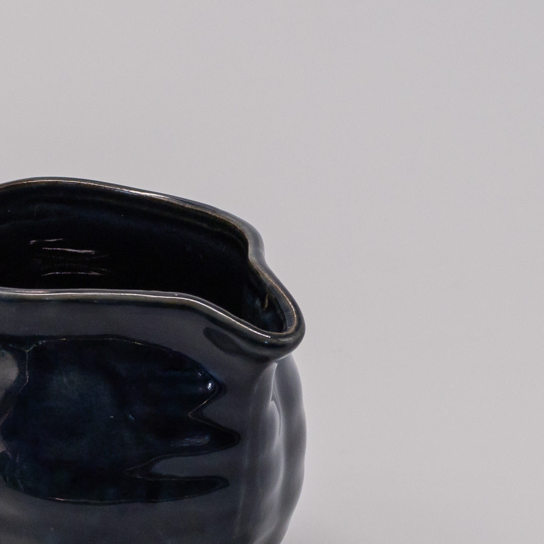 Premium 410ml Dark Navy Glaze Ceramic Pourer Japanese Sauce Jug