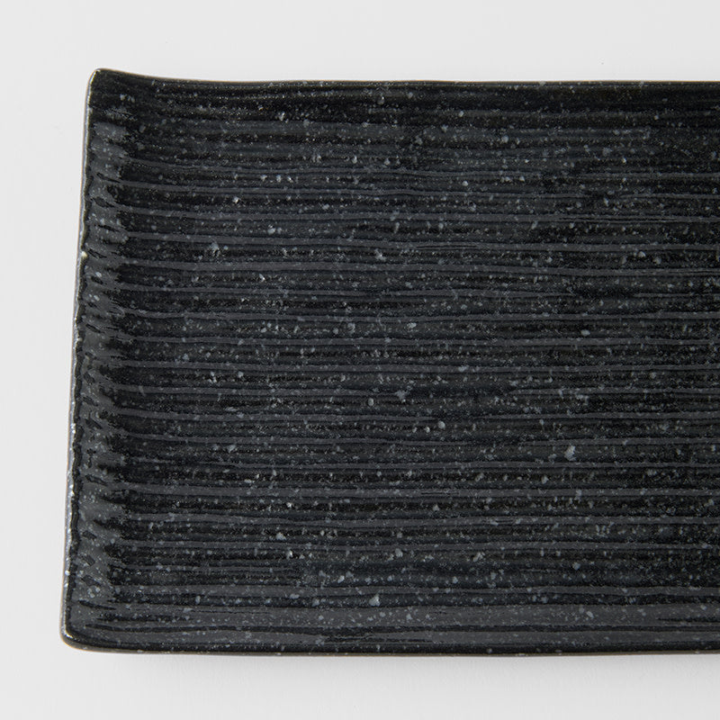 Premium Ceramic Sushi Plate – Black Contour Glaze 24cm