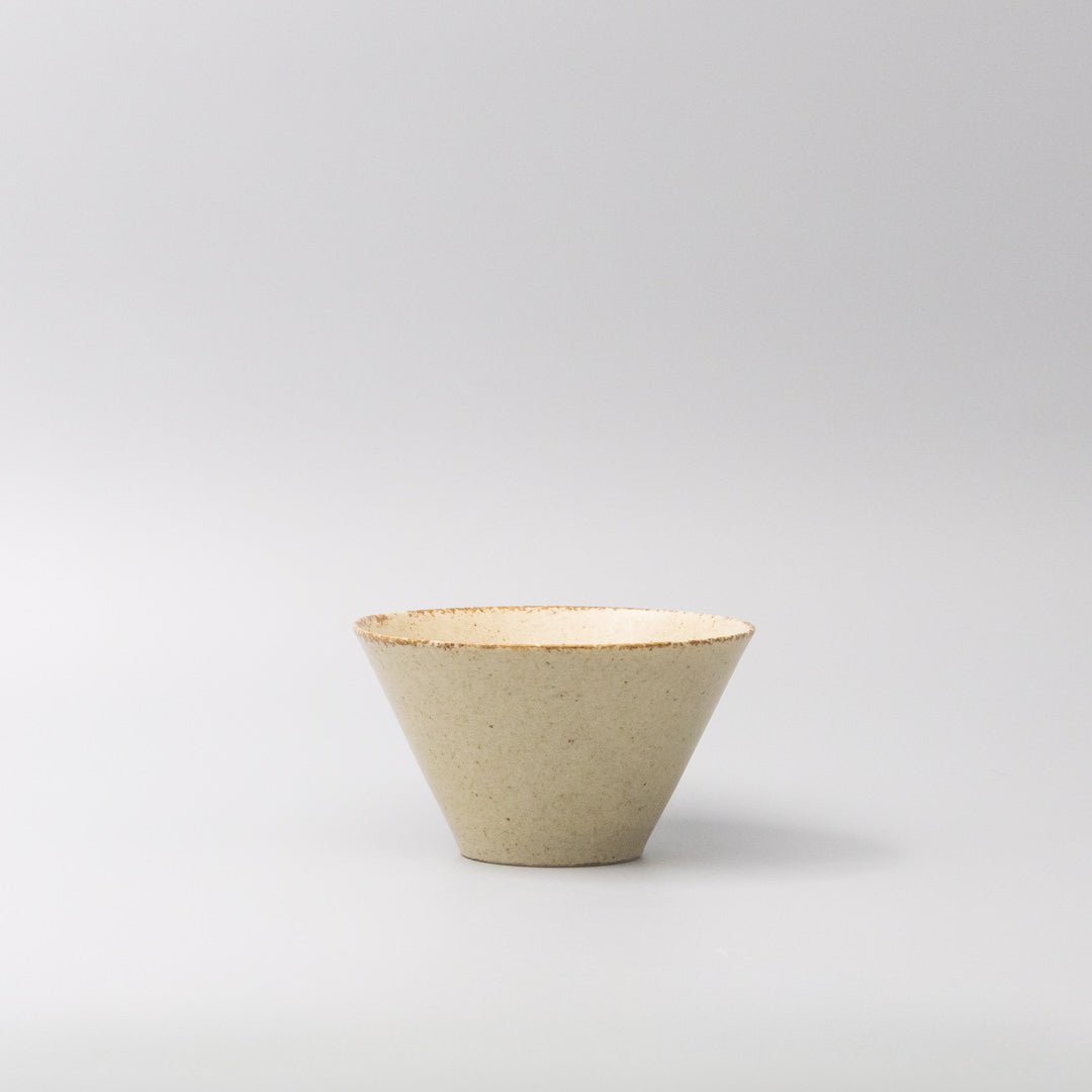 Premium Fluted Bowl – Sand Fade Glaze 13cm
