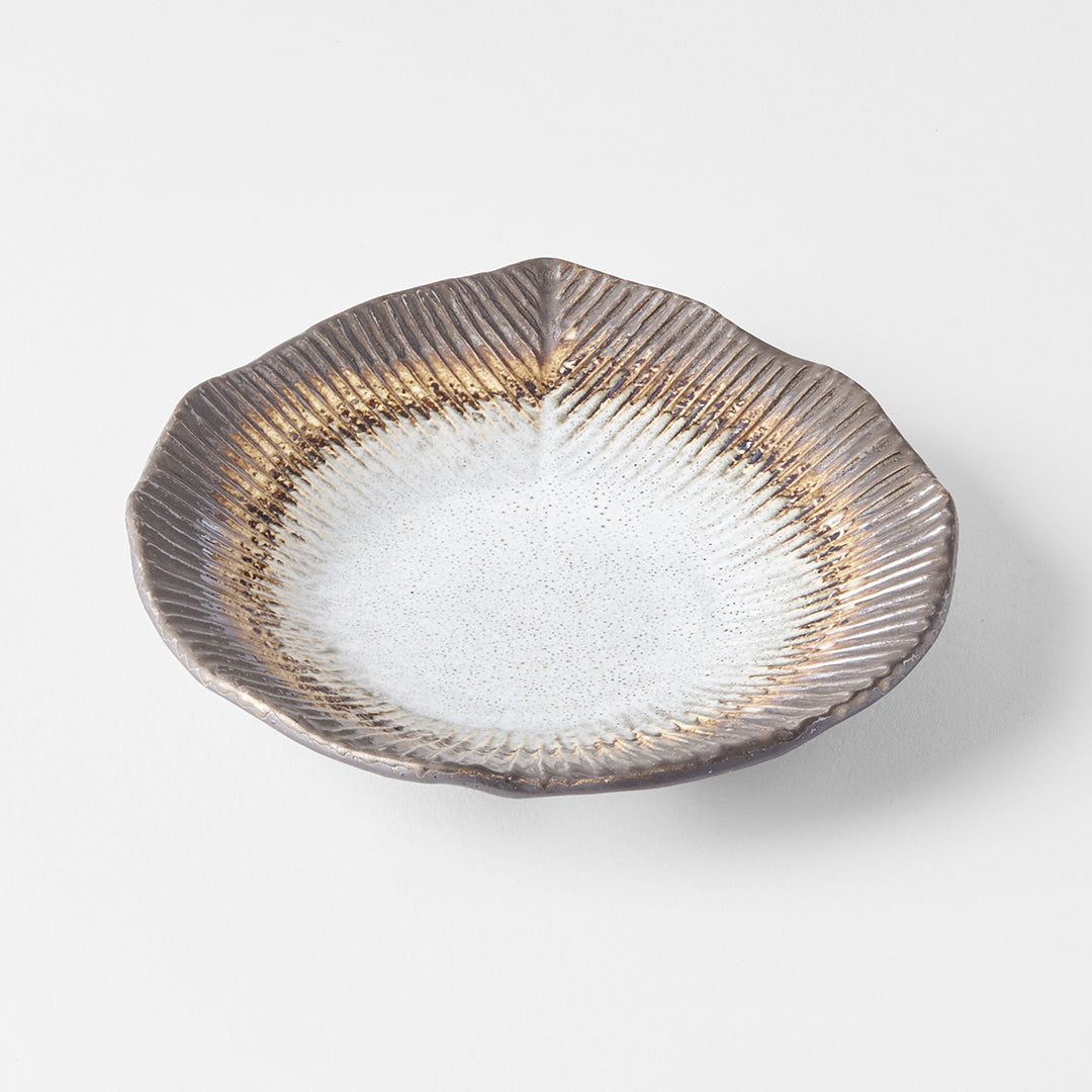 Premium Leaf Shape Plate – Akane Grey Glaze Ceramic Plate 16cm
