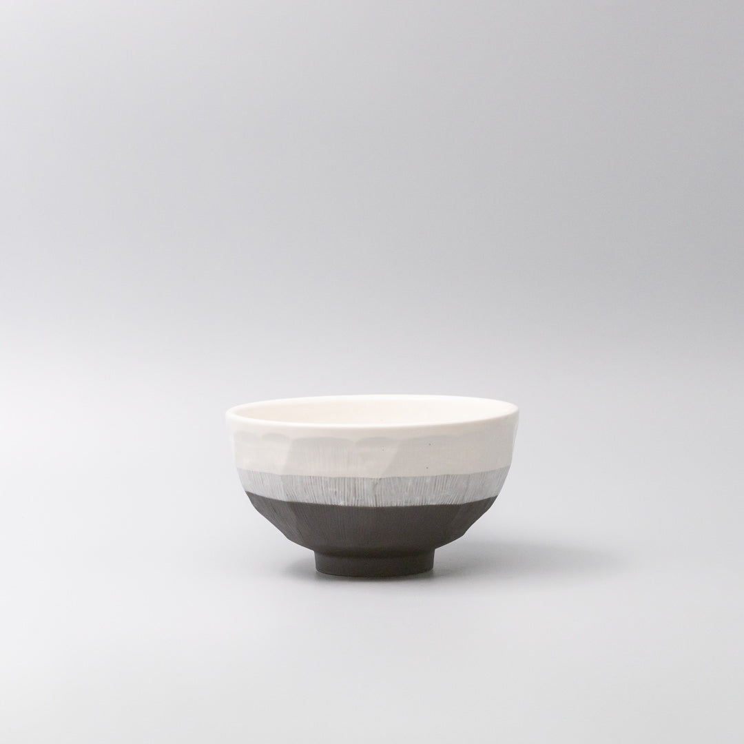 Premium Ceramic Bowl – White Tonal Ivory Glaze 17cm, 800ml