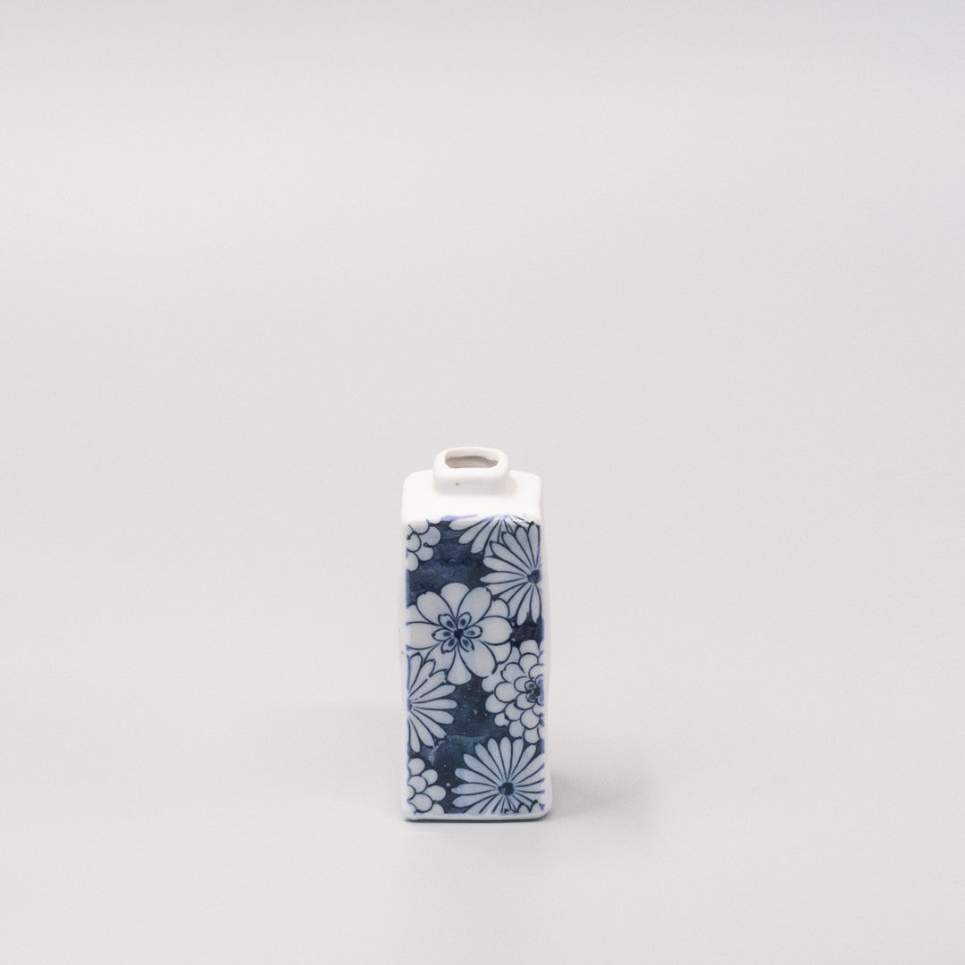 Premium Oblong White Posy Ceramic Vase