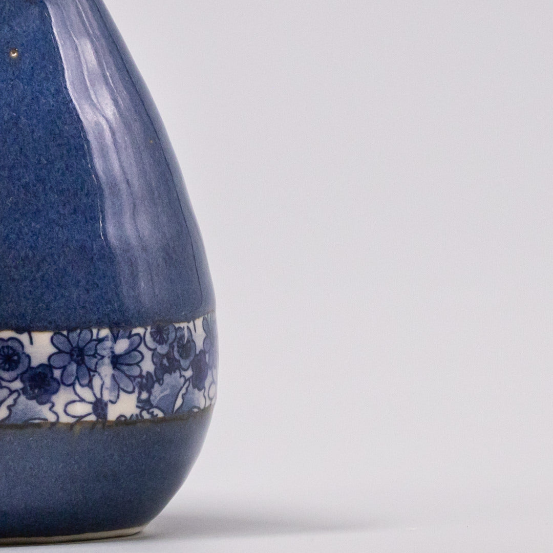 Indigo Yuzen Pinecone Vase 10cm Sapphire Blue Decorative Floral Display