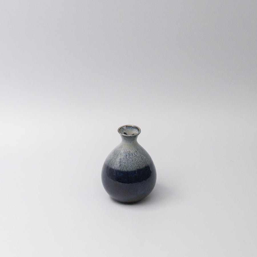 Premium Sake Jug – Dark Blue Denim Drip Glaze 300ml