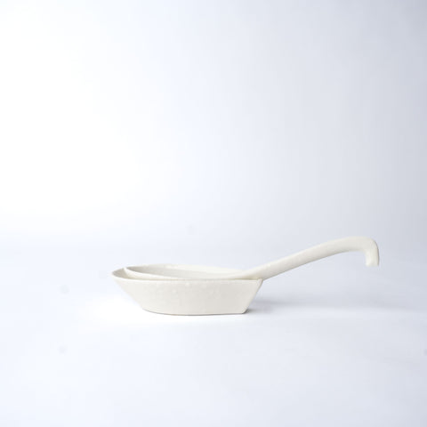 Kanso Soft White Ramen Spoon Rest Ceramic Japanese Tableware Dishwasher Microwave Safe