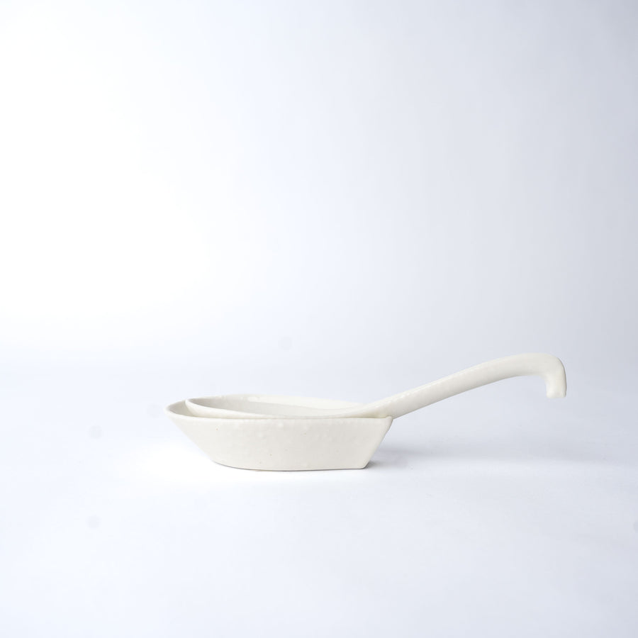 Kanso Soft White Ramen Spoon Rest Ceramic Japanese Tableware Dishwasher Microwave Safe