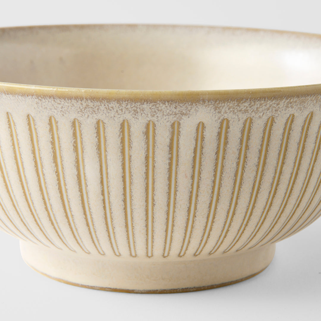 Premium Ceramic Udon Bowl – Cream Ridged Alabaster Glaze 18cm, 700ml