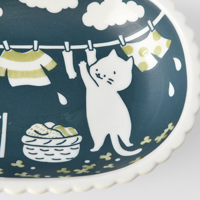 Premium Oval Bowl – Blue Cat Clothes Design 22.8cm