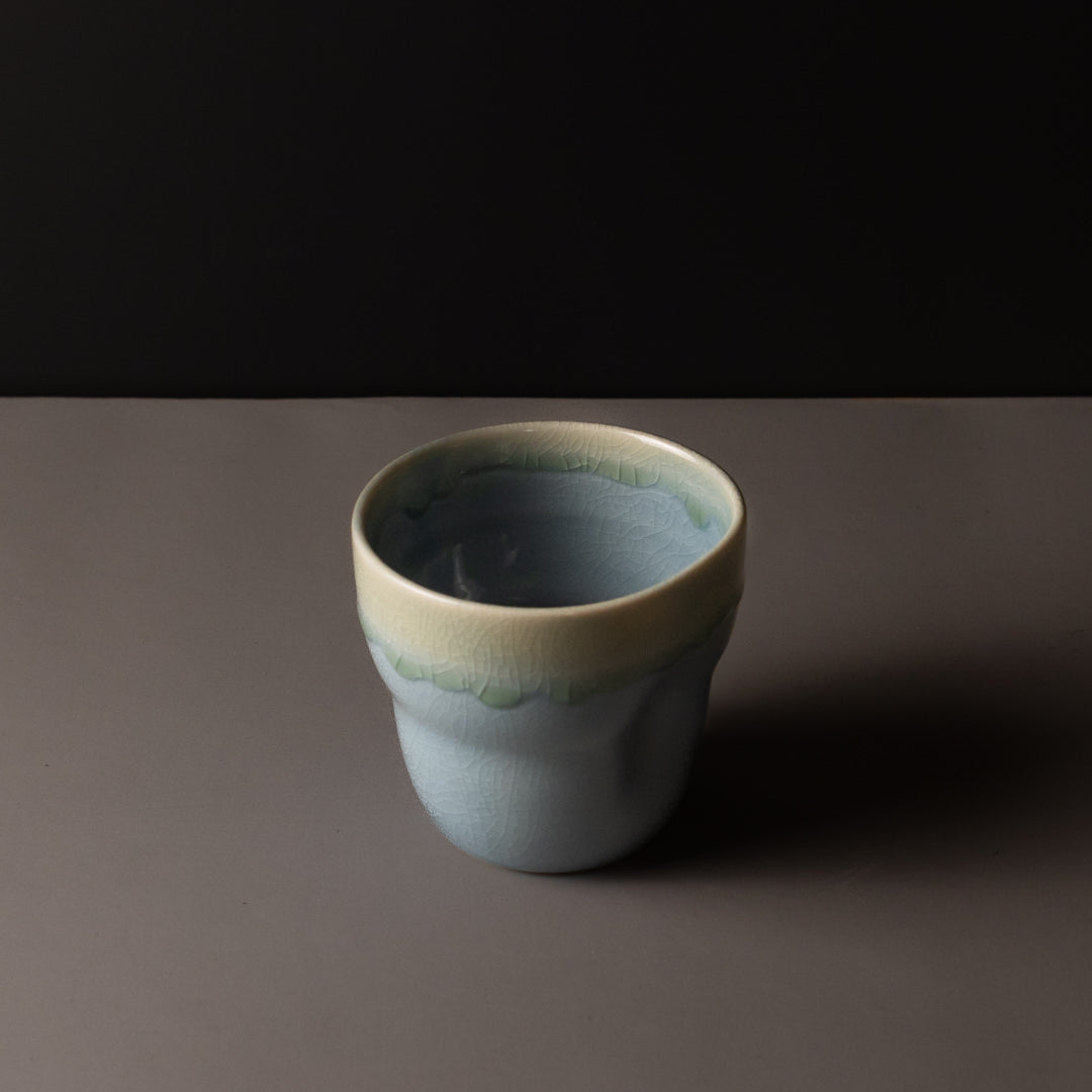 Premium 280ml Crazed Blue Glaze Yunomi Mug Japanese Ceramic Tea Cup
