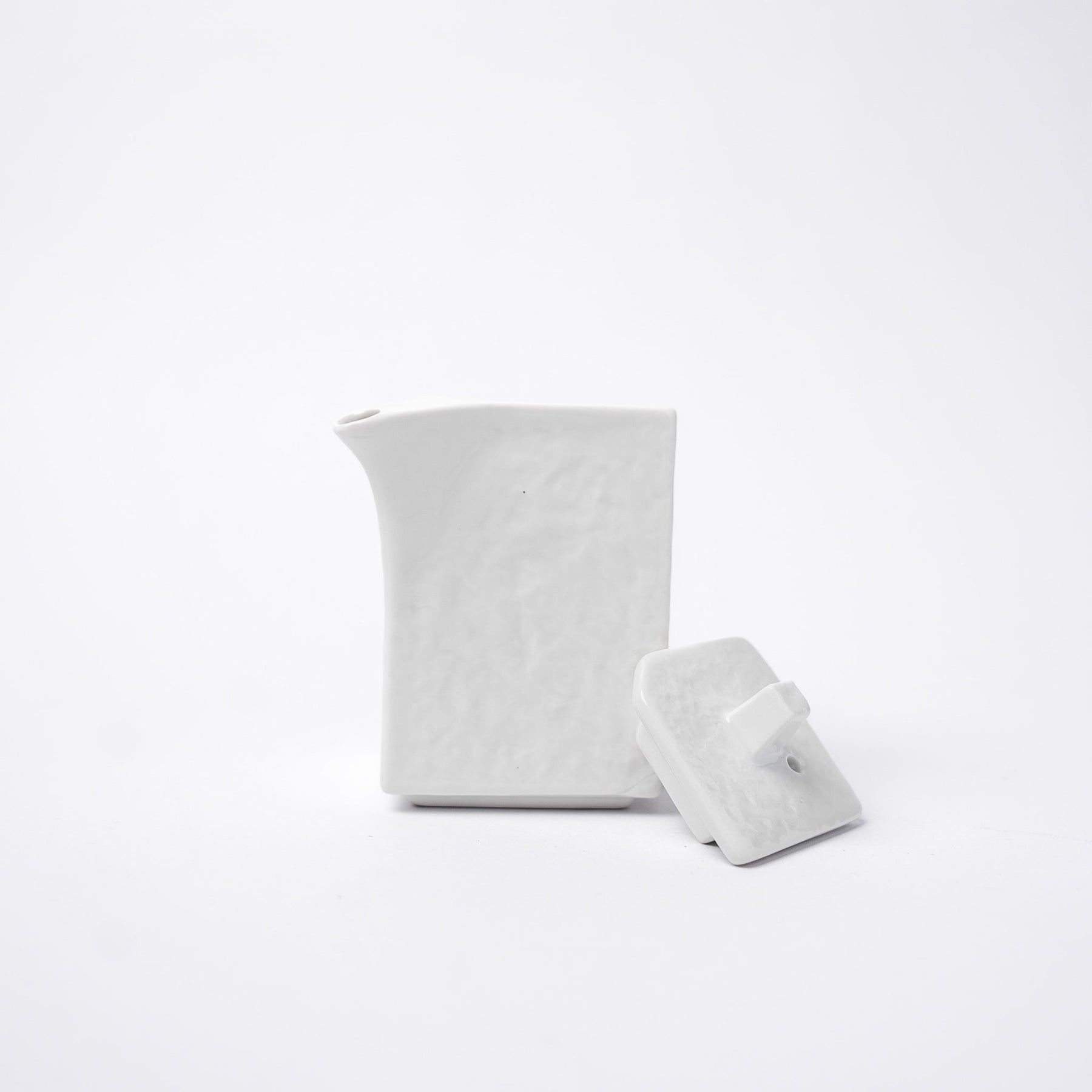 Premium 150ml Textured White Glaze Squared Ceramic Soy Pot Japanese Tableware