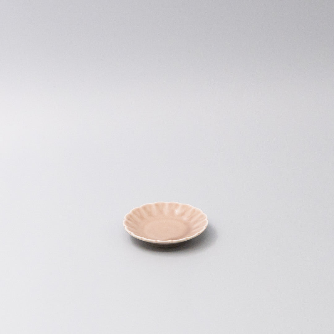 Premium Ceramic Scallop Sauce Dish – Blush Gloss Glaze 8.2cm