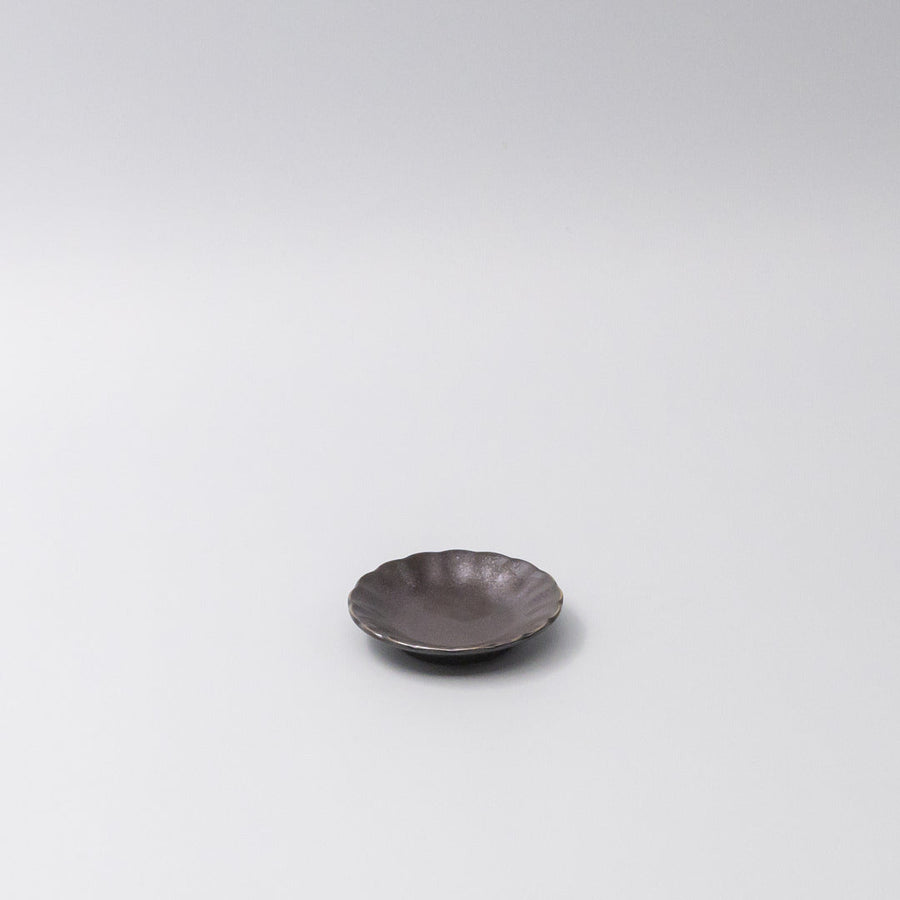 Premium 8.2cm Scallop Black Glaze Ceramic Sauce Dish Dishwasher Microwave Safe