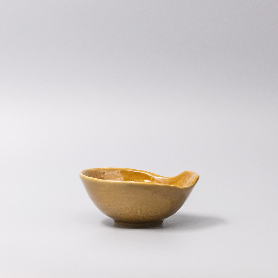 Premium Ceramic Bowl with Handle – Saffron Gloss Glaze 13 x 12.8cm