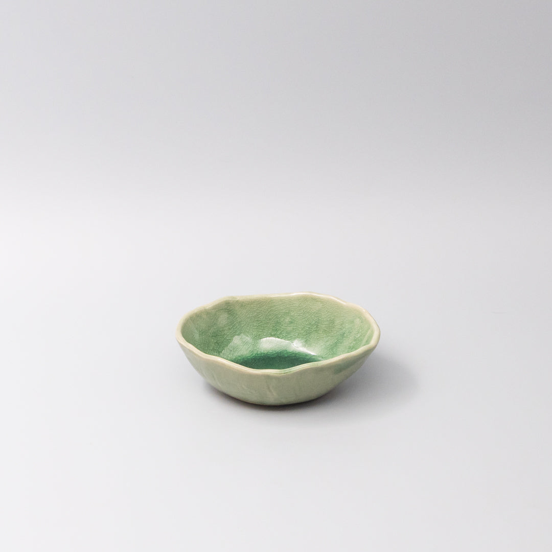 Premium Oval Bowl – Green Amane Emerald Glaze 13.5cm
