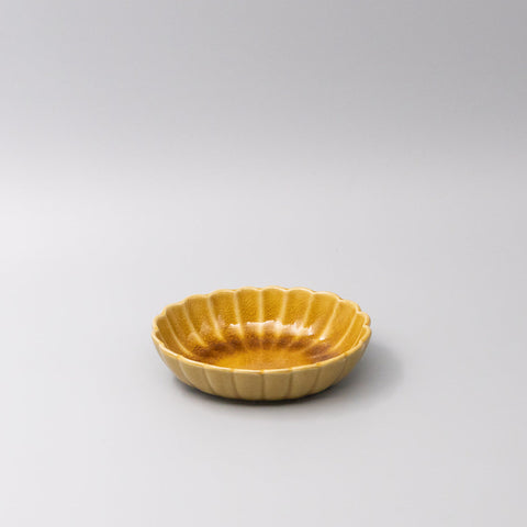 Premium Ceramic Oval Bowl – Yellow Amane Amber Glaze 16cm