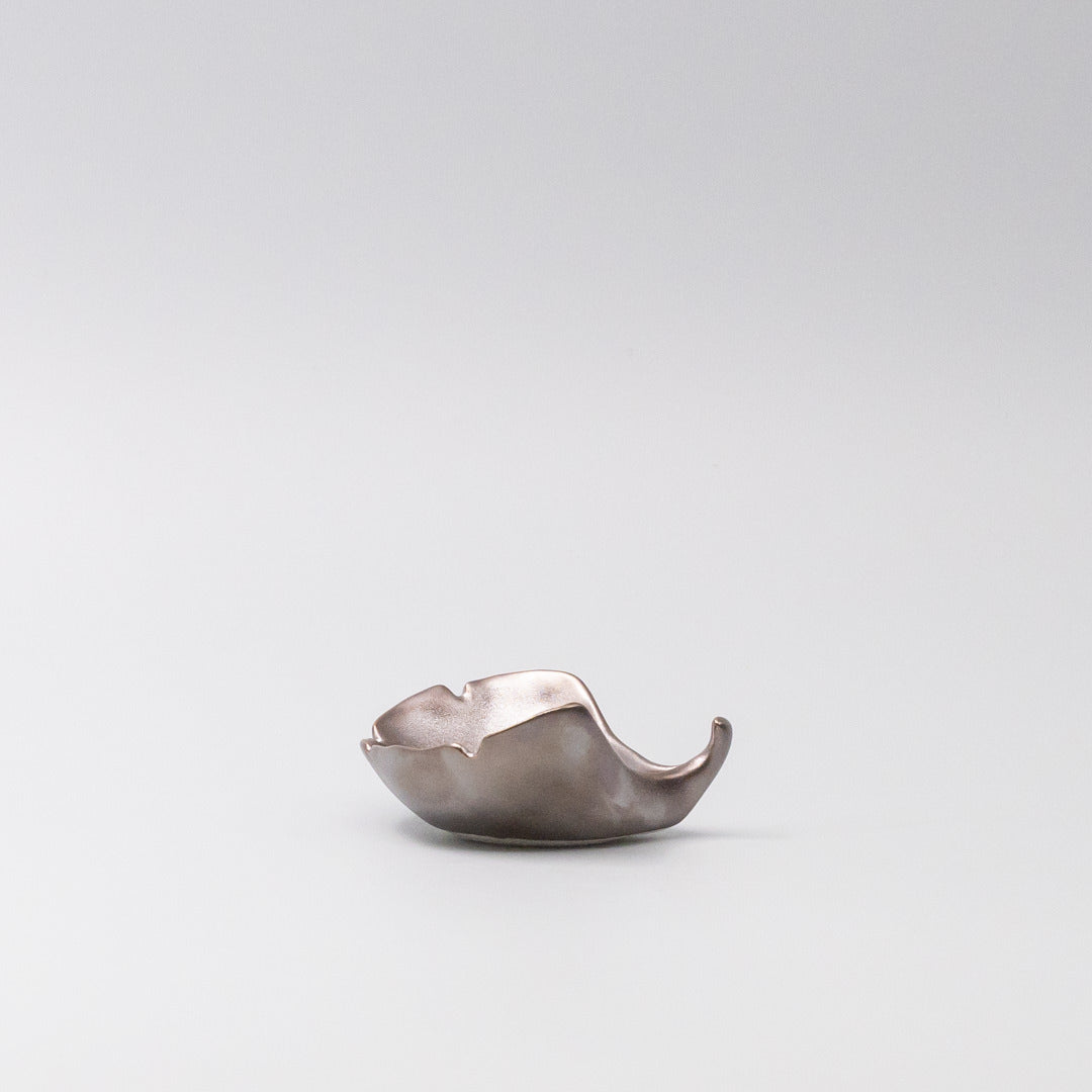 Metallic Lustre Gingko Leaf Ceramic Sauce Dish 30ml Dishwasher Microwave Safe