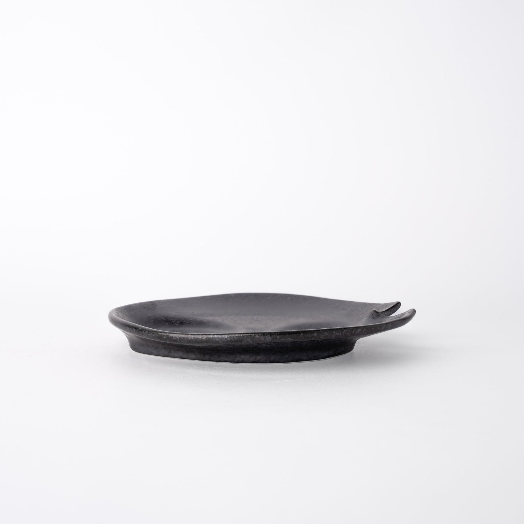 Premium Dimpled Plate – Craft Black Glaze 15cm