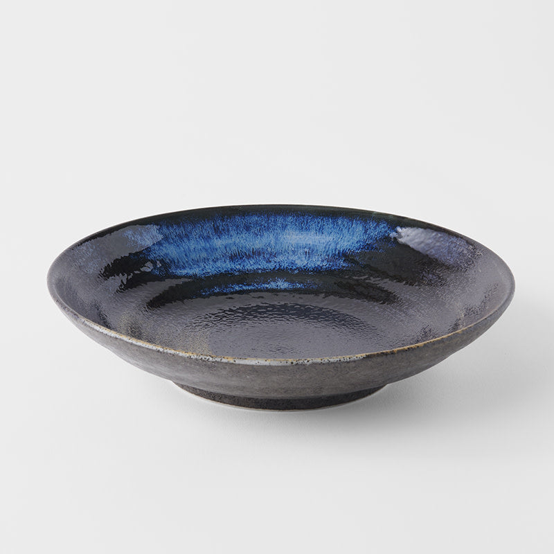 Premium Flat Pasta Bowl – Black Gold Brushstroke Glaze 23cm