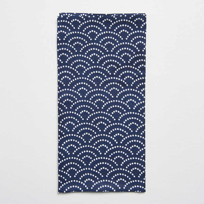 Premium Furoshiki Gift Wrap – Wave Pattern Blue 50cm