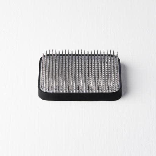 Premium Kenzan Ikebana Pin Base – Rectangular 9.6 x 7cm